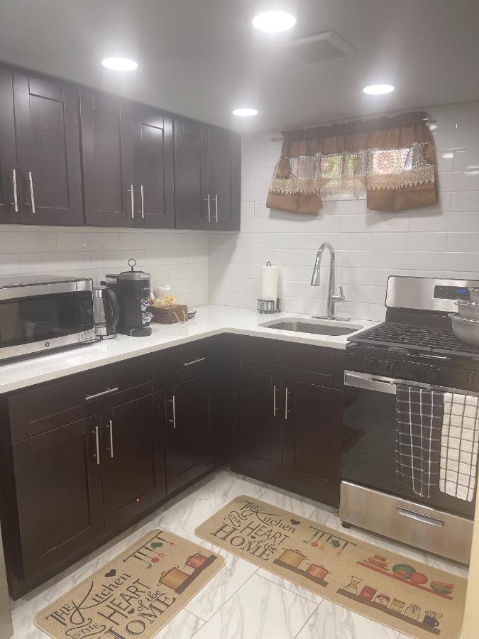 A Unique Beautiful Home Elmont Εξωτερικό φωτογραφία